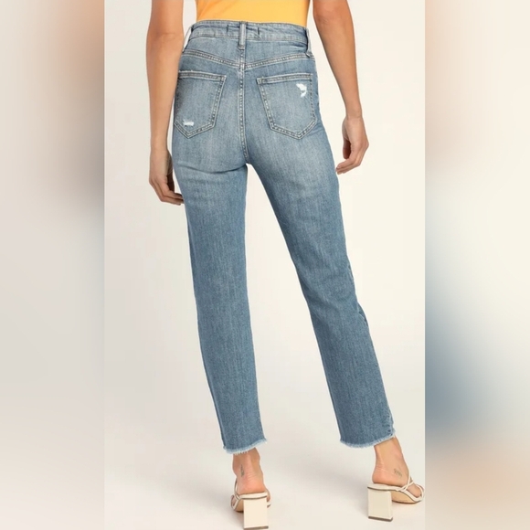 Ally Medium Wash Ultra High Rise Distressed Cropped Jeans size 9 - Picture 3 of 11